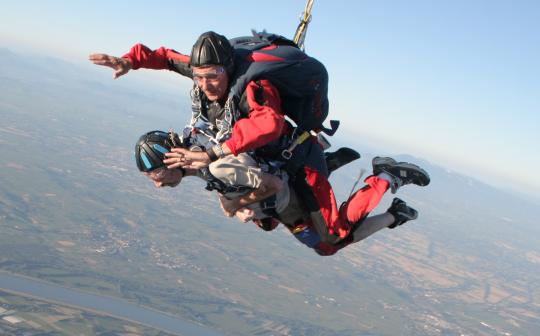 Saut en parachute à 6200 mètres