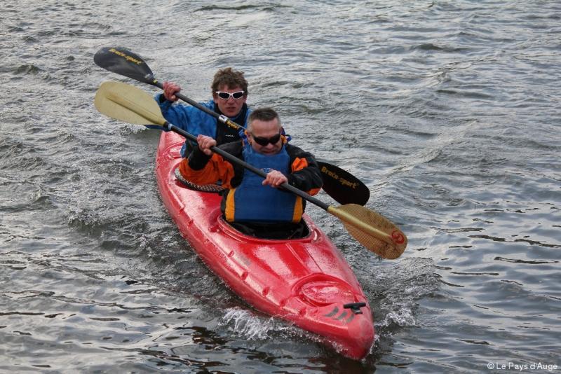 Crossing the Channel in a kayak when you’re blind ? Not an easy task!