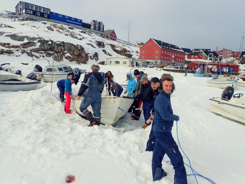 The Association  « Bout de Vie » comes back from an great polar expedition.