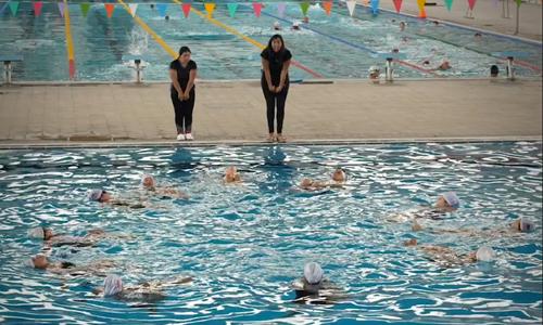 Mexico, synchronized swimming club stands out